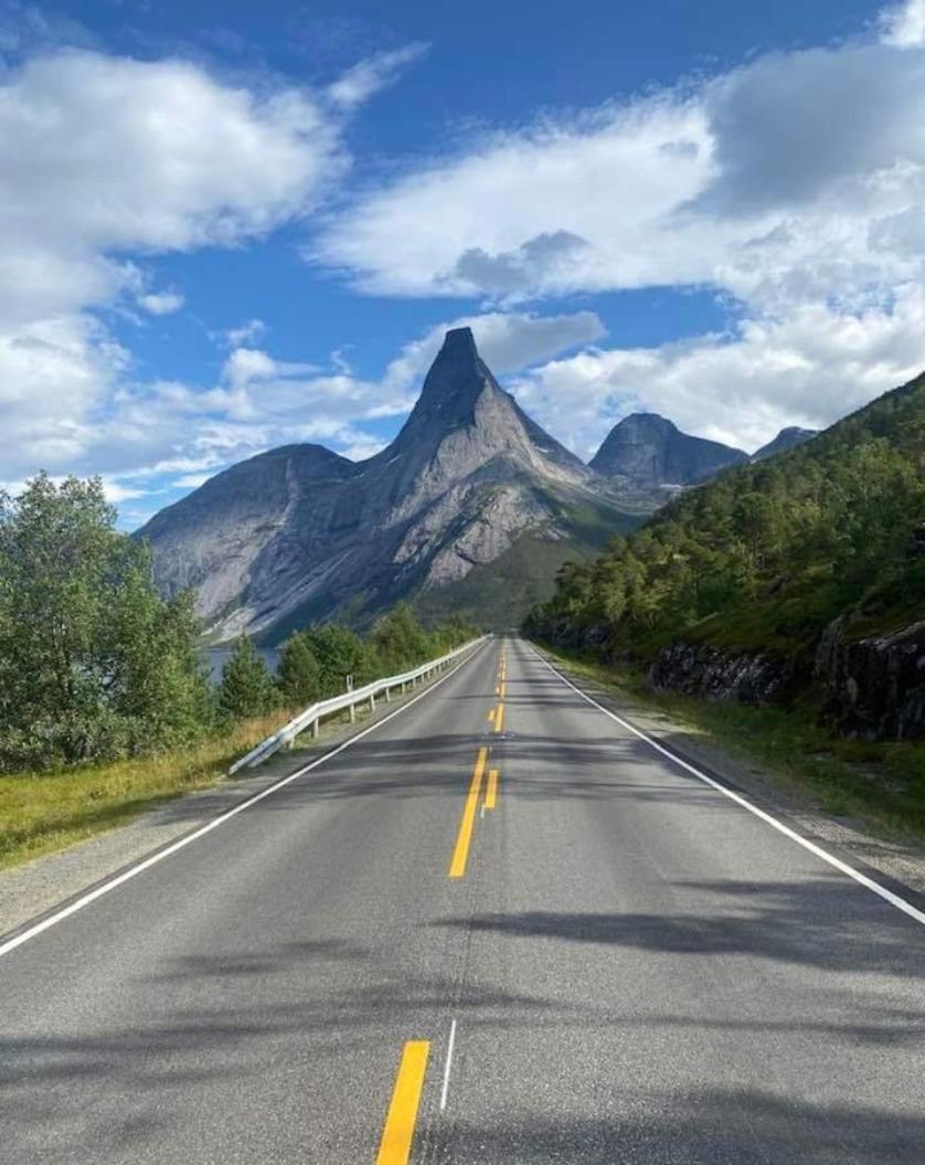 Koselig Leilighet I Narvik Sentrum 5 Soveplasser Gratis Parkering Og Gratis Internett Екстериор снимка