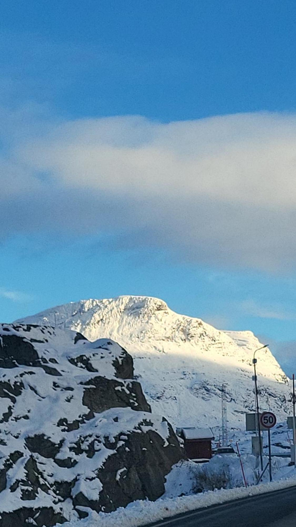 Koselig Leilighet I Narvik Sentrum 5 Soveplasser Gratis Parkering Og Gratis Internett Екстериор снимка